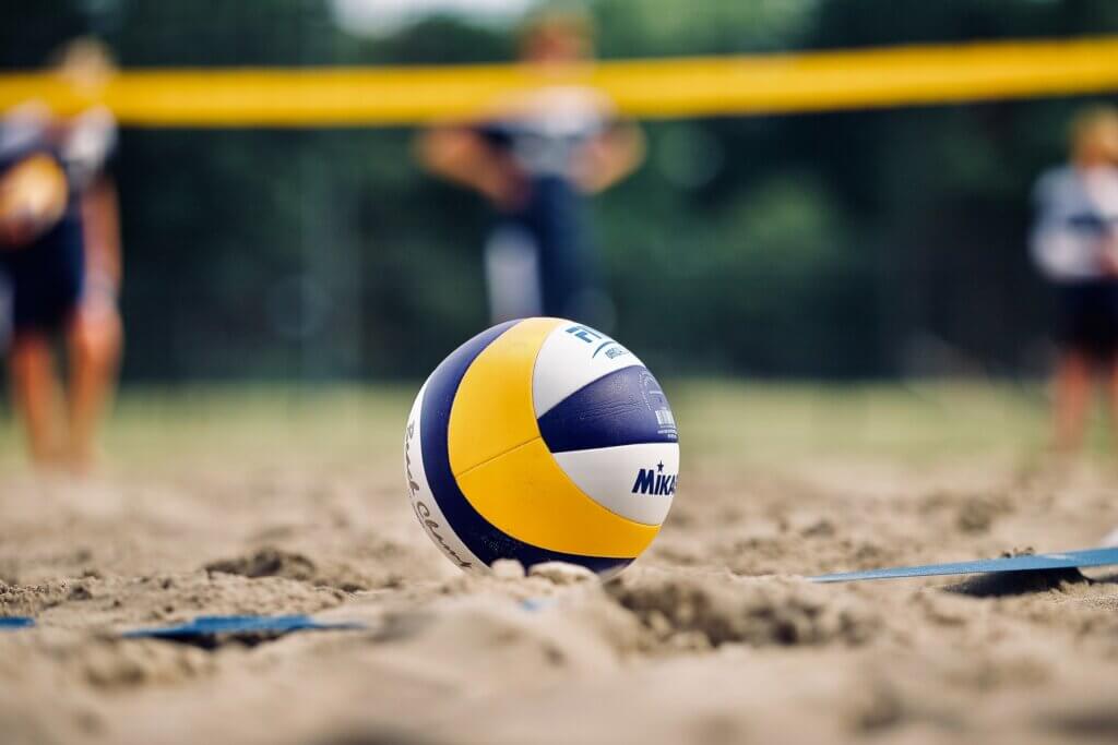 Volleyball - It's Harder Than You Think! • Verses From Mama
